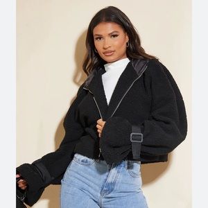 Pretty Little Thing - Black Teddy Belted Sleeve Hooded Jacket